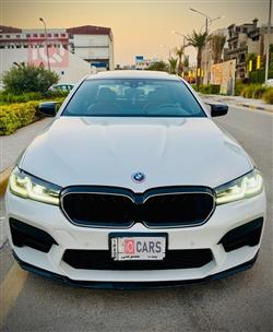 بی ئێم دەبڵیو سیریەس 5